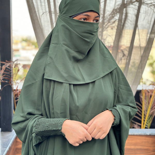 Three Piece green Jilbab Set (Scarf , niqab, skirt)